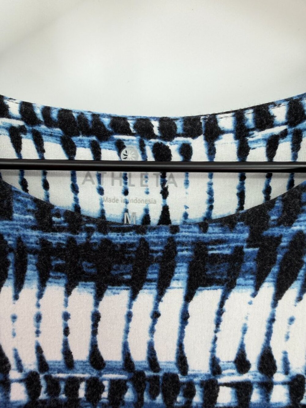 Athleta Tie Dye Sleeveless Racerback Casual Dress Athleisure Travel EUC - Picture 5 of 7